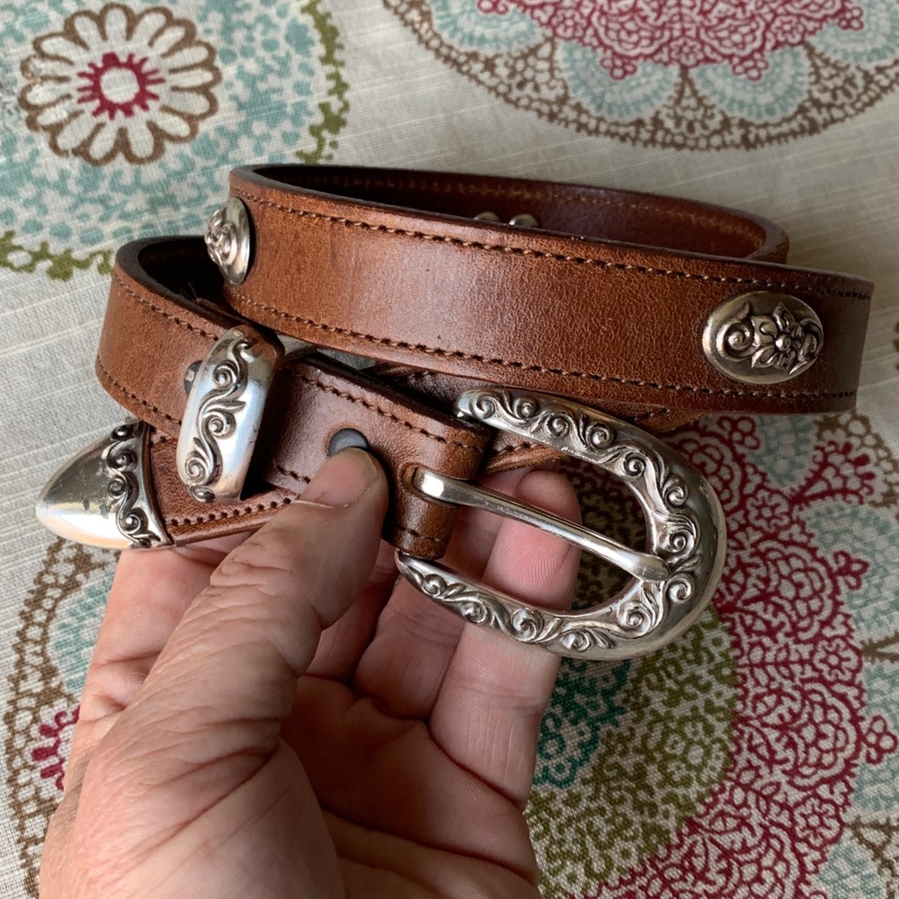 Brown Leather Western-Style Belt with Decorative Silver Hardware - Picture 2 of 15